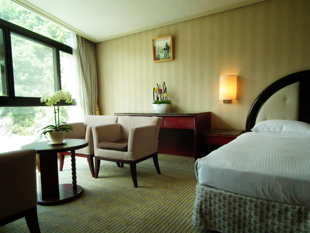 Honey Moon Hotel Renai Luaran gambar