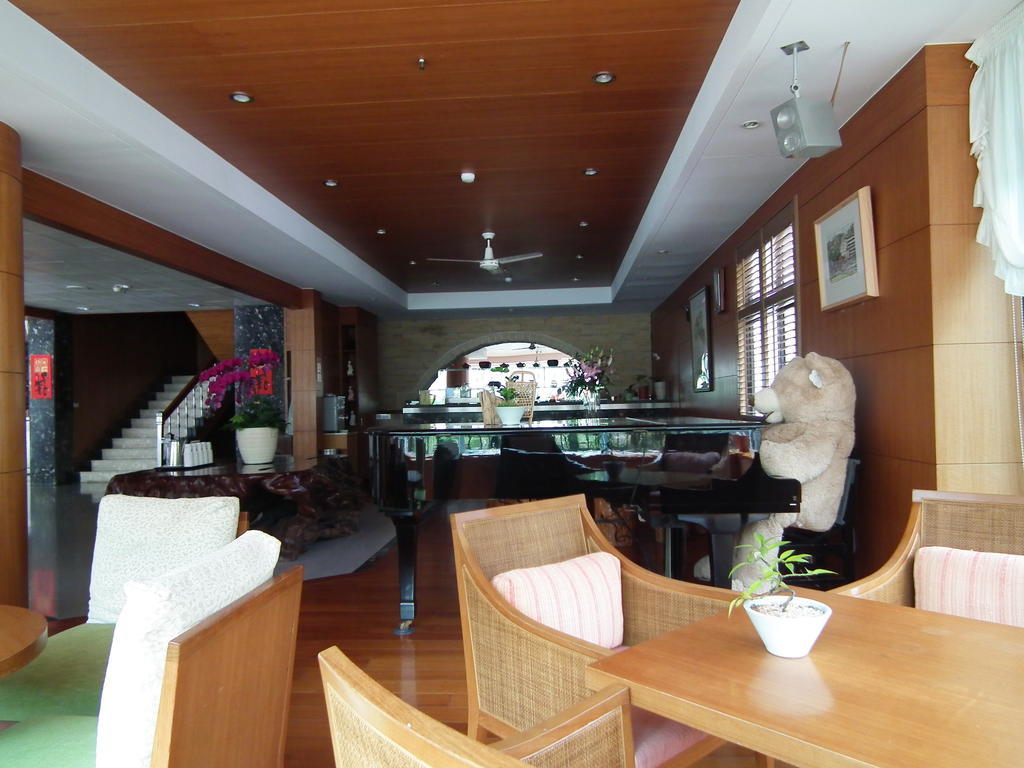 Honey Moon Hotel Renai Luaran gambar