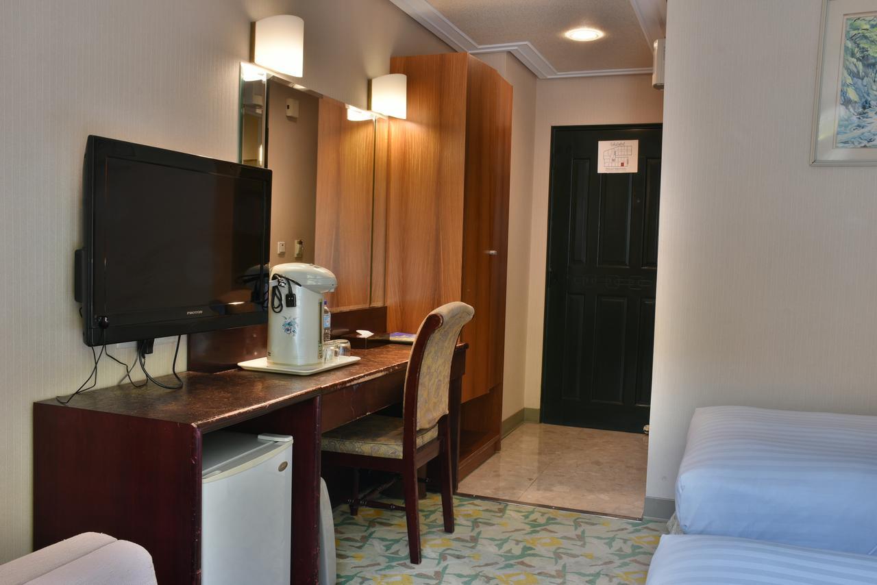 Honey Moon Hotel Renai Luaran gambar