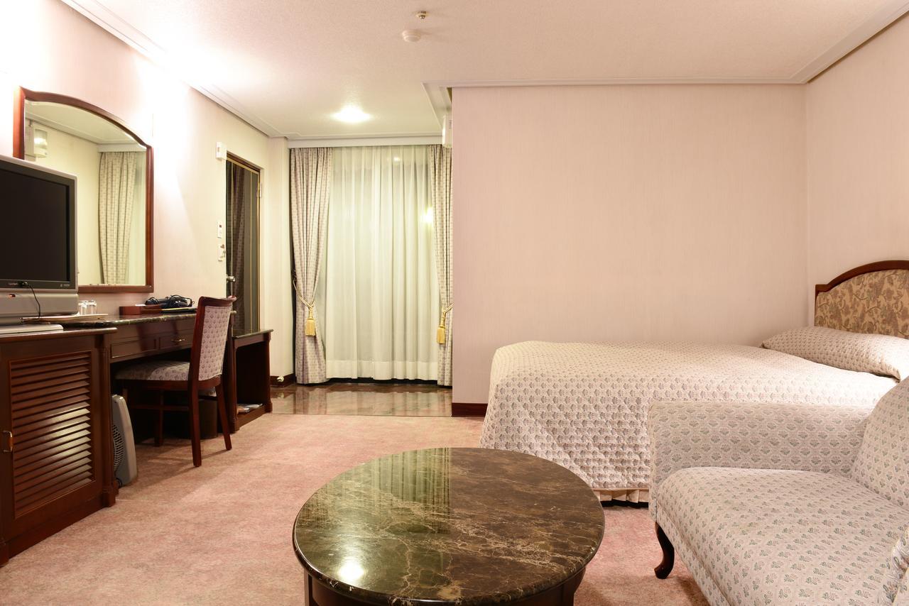 Honey Moon Hotel Renai Luaran gambar